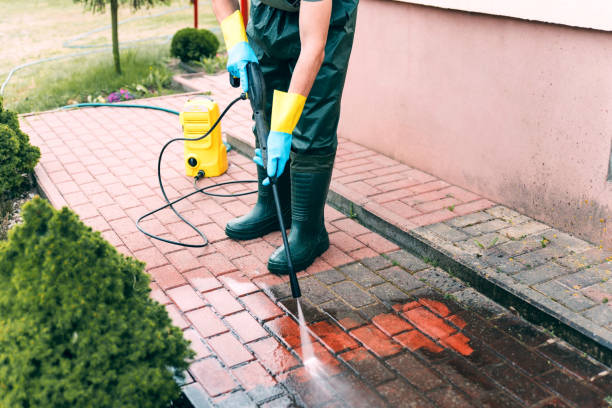 Best Parking Lot and Garage Cleaning  in Johnstown, CO