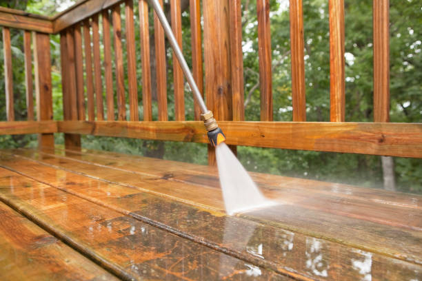 Best House Exterior Washing  in Johnstown, CO